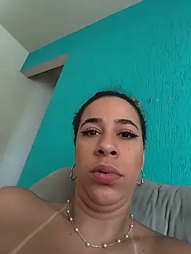 vivianeleoa online show from August 6, 2026, 2:30 pm