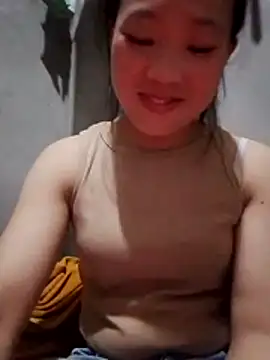 Yumiik2kk online show from November 17, 2025, 11:38 am