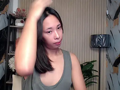 YumsSantos online show from March 11, 2026, 5:57 am