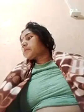 Snapshot of Seema_ji12 chatting on February 3, 2026, 7:13 am Seema ji12 online show from February 3, 2026, 7:13 am