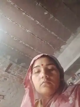 Snapshot of Seema_ji12 chatting on April 1, 2026, 1:39 am Seema ji12 online show from April 1, 2026, 1:39 am