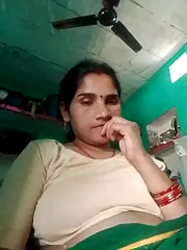 Snapshot of Seema_ji12 chatting on April 8, 2026, 3:23 pm Seema ji12 online show from April 8, 2026, 3:23 pm