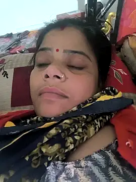 Snapshot of Hot_suini chatting on December 19, 2025, 6:48 pm Hot suini online show from December 19, 2025, 6:48 pm