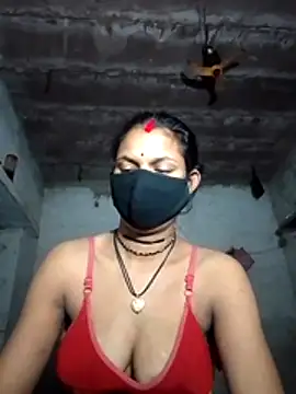 Snapshot of LOVE_FI95 chatting on November 29, 2025, 5:38 pm LOVE FI95 online show from November 29, 2025, 5:38 pm