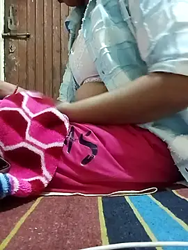 Snapshot of LOVE_FI95 chatting on March 6, 2026, 10:56 am LOVE FI95 online show from March 6, 2026, 10:56 am