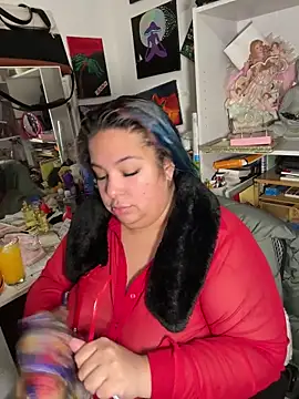 Snapshot of BiigMAMA_2025 chatting on December 16, 2025, 12:26 am BiigMAMA 2025 online show from December 16, 2025, 12:26 am