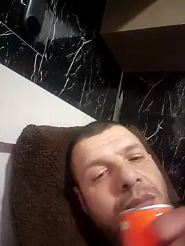 Saddamzaid1985 online show from May 11, 2026, 8:09 am