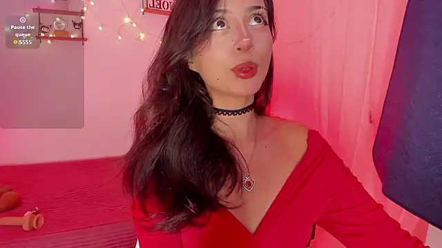 Snapshot of Tamara_Aluna_ chatting on February 14, 2026, 7:10 pm Tamara Aluna online show from February 14, 2026, 7:10 pm