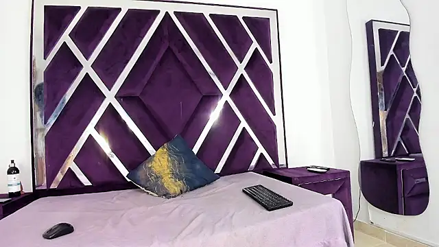 ninaasm online show from January 13, 2026, 12:32 pm