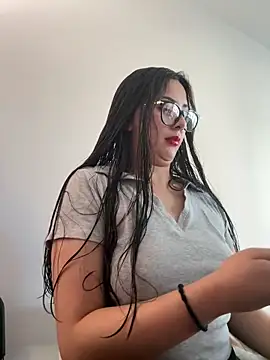 HaileyyyyModel online show from November 8, 2025, 7:12 pm