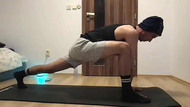 TheShavedGamer online show from November 9, 2025, 3:10 pm