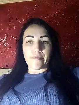 ArianaXFresh online show from December 3, 2025, 11:14 pm