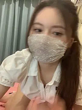 hoho-is online show from May 27, 2026, 11:18 am
