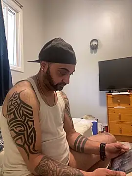 juicythickclit69 online show from May 31, 2026, 6:42 pm