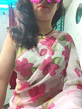 Red Queen 11 online show from December 15, 2025, 7:29 pm