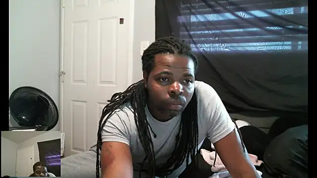 Mr Sirthedom online show from May 17, 2026, 2:31 am