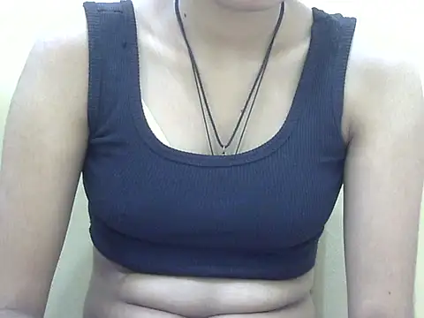 Snapshot of SEXY_PRIYA83 chatting on February 1, 2026, 11:42 am SEXY PRIYA83 online show from February 1, 2026, 11:42 am