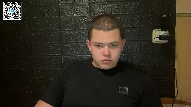 Snapshot of CuteButNaughty_ chatting on May 31, 2026, 7:59 pm CuteButNaughty online show from May 31, 2026, 7:59 pm