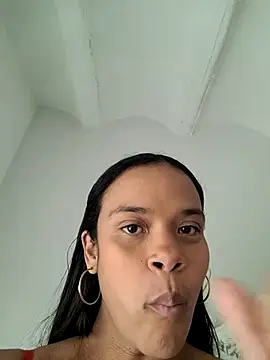 Snapshot of kyliecastell chatting on November 12, 2025, 3:34 pm kyliecastell online show from November 12, 2025, 3:34 pm