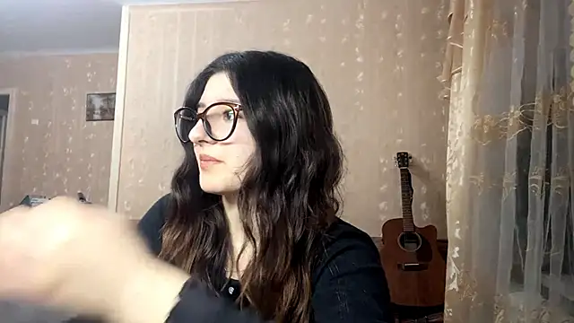 Snapshot of DonnieBooton chatting on December 22, 2025, 1:08 pm DonnieBooton online show from December 22, 2025, 1:08 pm