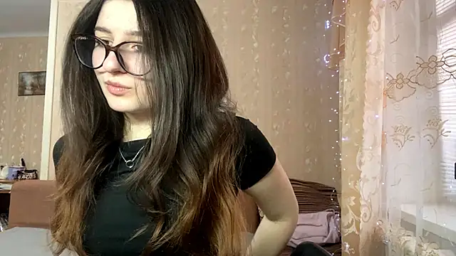 Snapshot of DonnieBooton chatting on February 9, 2026, 1:04 pm DonnieBooton online show from February 9, 2026, 1:04 pm