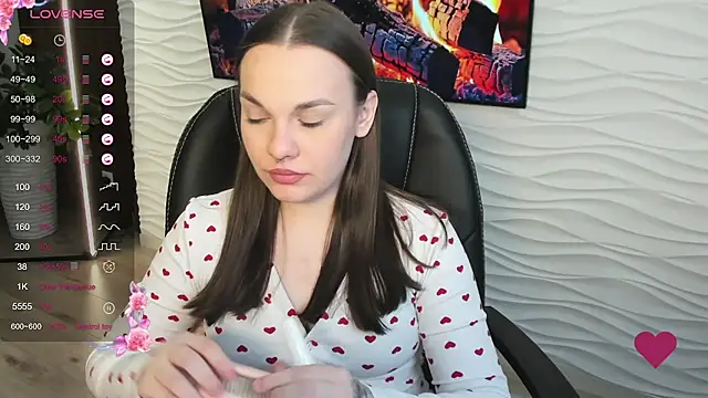 Mila Milano online show from November 10, 2025, 10:14 am