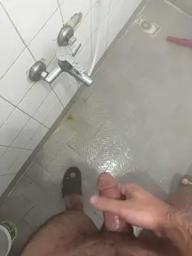 Snapshot of Alsa7erA chatting on November 15, 2025, 10:34 am Alsa7erA online show from November 15, 2025, 10:34 am