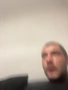 Snapshot of Kinkycouple142 chatting on February 18, 2026, 11:33 pm Kinkycouple142 online show from February 18, 2026, 11:33 pm