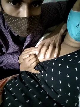 Snapshot of desiXcouple97 chatting on December 17, 2025, 12:11 pm desiXcouple97 online show from December 17, 2025, 12:11 pm