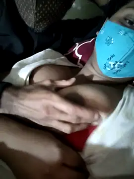 Snapshot of desiXcouple97 chatting on December 20, 2025, 4:58 pm desiXcouple97 online show from December 20, 2025, 4:58 pm