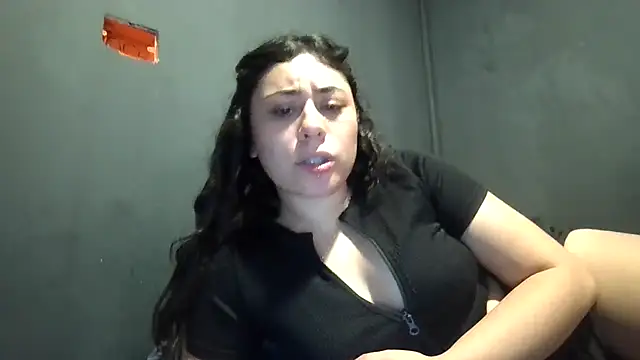 Snapshot of ctlnblls chatting on February 19, 2026, 5:36 am ctlnblls online show from February 19, 2026, 5:36 am