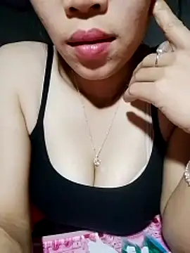 Cloud-wh online show from November 17, 2025, 1:00 am