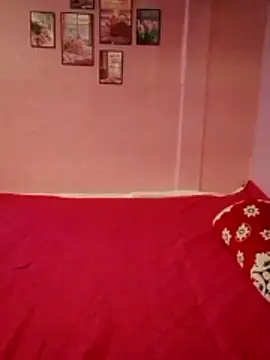 Snapshot of Cloud-wh chatting on April 9, 2026, 6:52 am Cloud-wh online show from April 9, 2026, 6:52 am