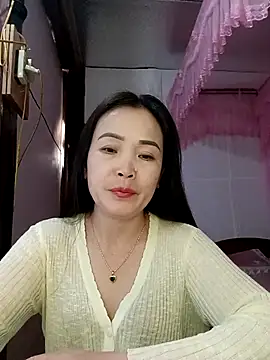 Feeling-hot online show from March 10, 2026, 7:13 am