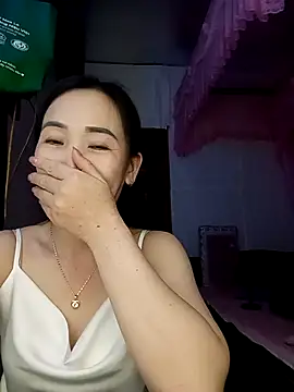 Feeling-hot online show from March 14, 2026, 2:33 pm