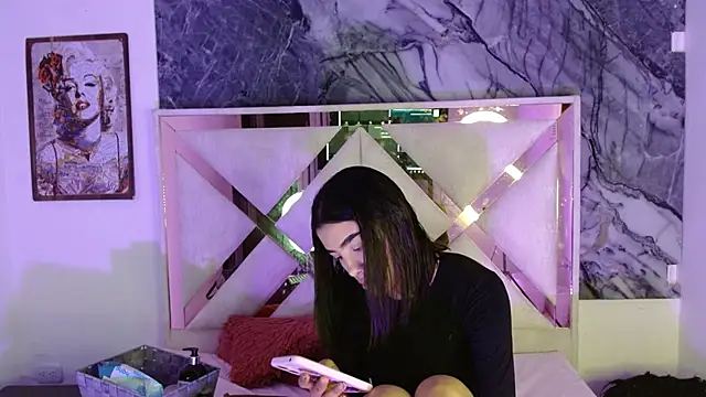 tael novacs online show from December 16, 2025, 4:06 am