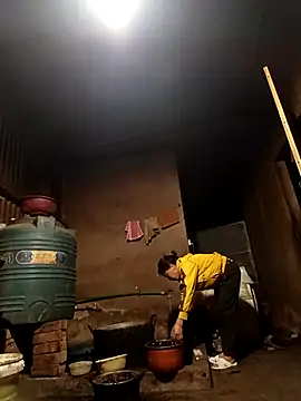 -Chua-90 online show from February 15, 2026, 8:05 pm