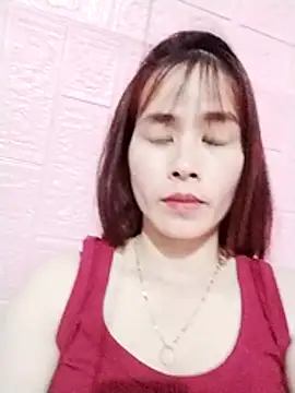 Snapshot of Swan-white123 chatting on November 22, 2025, 6:34 am Swan-white123 online show from November 22, 2025, 6:34 am