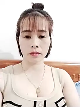 Snapshot of Swan-white123 chatting on December 4, 2025, 1:09 pm Swan-white123 online show from December 4, 2025, 1:09 pm