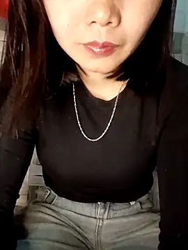 Snapshot of thuy-kieu chatting on February 5, 2026, 6:40 am thuy-kieu online show from February 5, 2026, 6:40 am