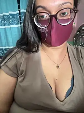 Snapshot of Saguphtah_Chattergy_22 chatting on December 16, 2025, 6:13 pm Saguphtah Chattergy 22 online show from December 16, 2025, 6:13 pm