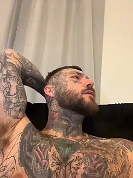 magicmichaell online show from March 16, 2026, 1:04 pm