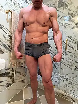 Snapshot of WildFocus chatting on January 7, 2026, 1:19 am WildFocus online show from January 7, 2026, 1:19 am