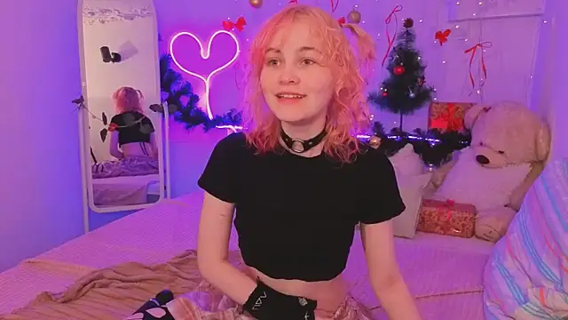 Snapshot of Awawrin chatting on January 8, 2026, 8:55 pm Awawrin online show from January 8, 2026, 8:55 pm