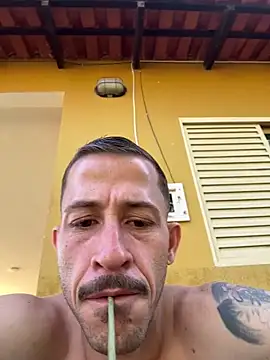 Lucasjandre online show from December 22, 2025, 11:07 am