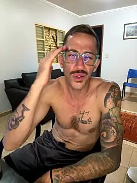 Lucasjandre online show from January 10, 2026, 12:23 am