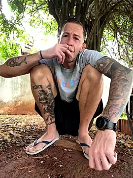 Snapshot of Lucasjandre chatting on January 15, 2026, 11:04 am Lucasjandre online show from January 15, 2026, 11:04 am