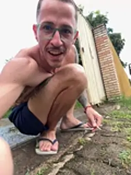 Snapshot of Lucasjandre chatting on February 12, 2026, 8:48 pm Lucasjandre online show from February 12, 2026, 8:48 pm