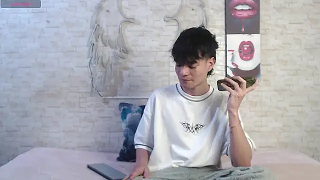 Snapshot of axel_milo_kairo_and_noa chatting on February 4, 2026, 4:57 pm axel milo kairo and noa online show from February 4, 2026, 4:57 pm