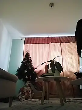 Snapshot of Samantha_curvy1 chatting on December 2, 2025, 7:31 pm Samantha curvy1 online show from December 2, 2025, 7:31 pm